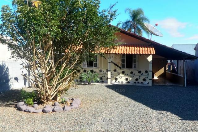 JD189 - Casa de Alvenaria no Centro de Penha/SC com excelente terreno - Foto 2