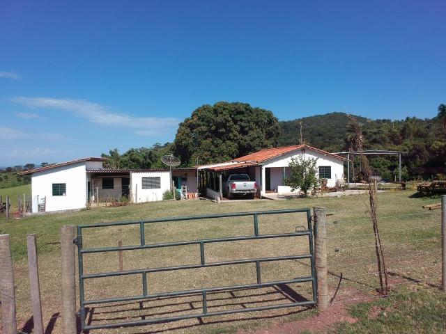 Fazenda 25 Alqueires ( 121 hectares )-Varjão-GO porteira fechada - Foto 4