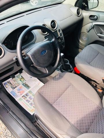 FORD FIESTA 2006/2007 1.0 MPI FIRST HATCH 8V FLEX 4P MANUAL - Foto 5