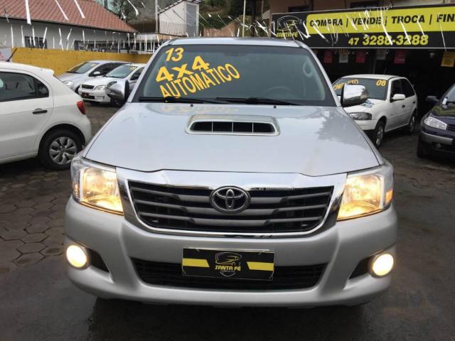 Toyota Hilux CD 4X4 SRV AUT DIESEL TOP DE LINHA - Foto 2