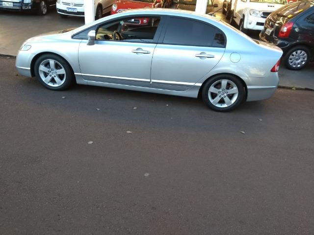 Honda Civic LXS 1.8 2007 Manual - Foto 7
