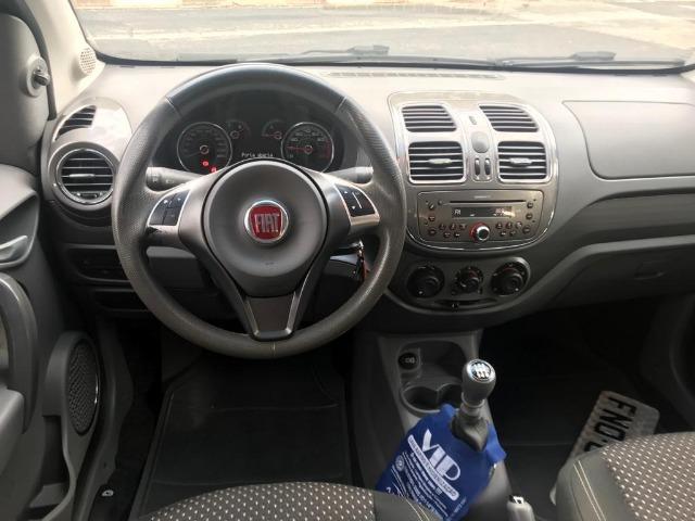 Fiat Siena Essence 1.6 2014 - Foto 7