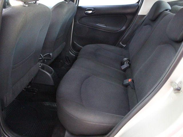 207 Sedan Passion XS 1.6 Flex 16V 4p Aut - Foto 9
