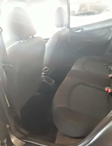Peugeot 207 1.4 - 2012 - Foto 2