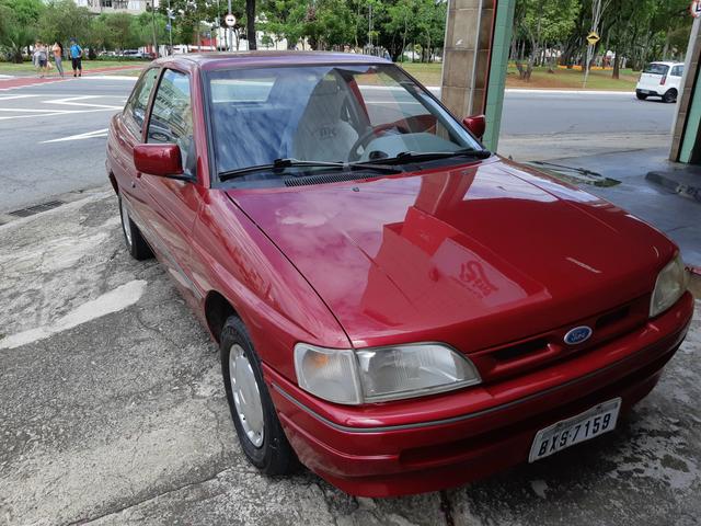 Escort GL 1.8i AP gasolina único dono - Foto 2