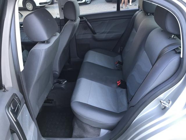VOLKSWAGEN POLO SEDAN 2011/2012 1.6 MI 8V FLEX 4P MANUAL - Foto 7