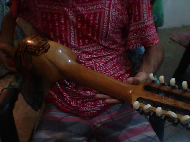 Charango pra consertar - Foto 4