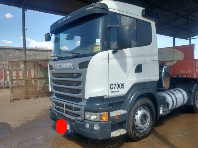 SCANIA R440 6X4 2014 COM RETARDER