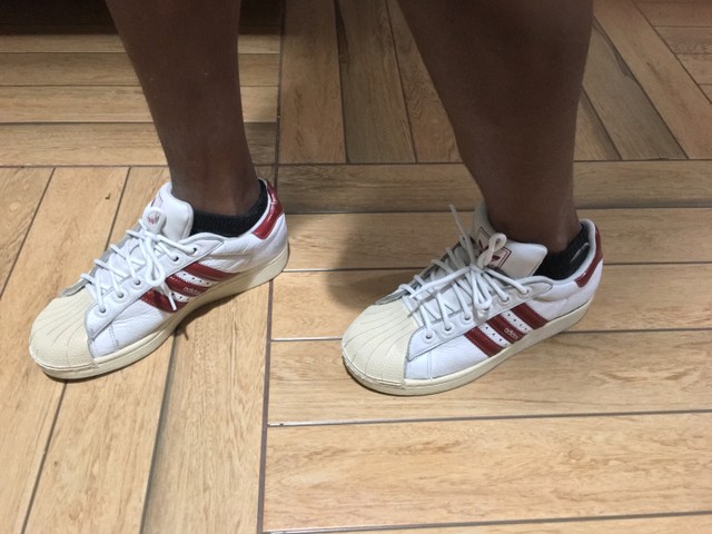 tenis adidas em couro legitimo