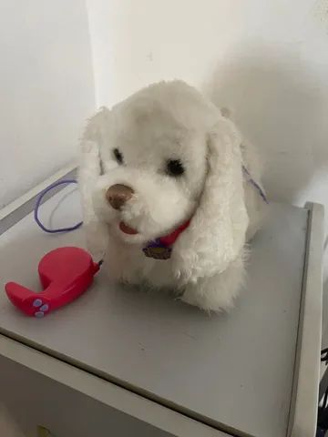 Cachorrinho Animatronic Furreal com controle coleira