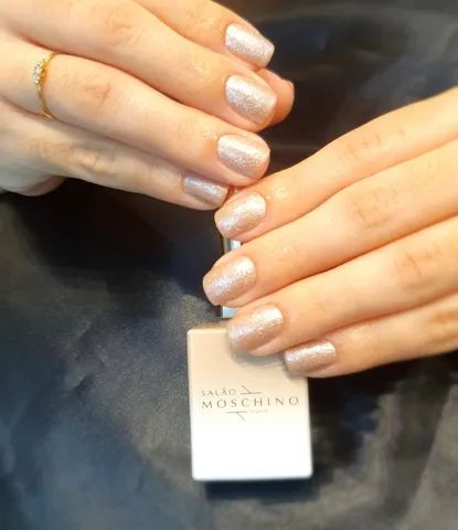Vaga de manicure em salão no coco! Início imediato - Foto 4