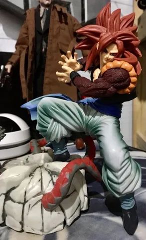 Gogeta SSJ4 - Estátua colecionável