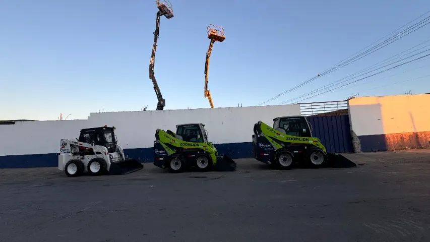 Locação de Mini Carregadeira