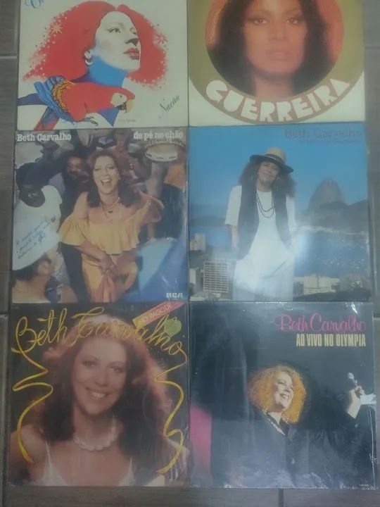 Vendo 8 LPS Clara Nunes e Bethi Carvalho. - Foto 2