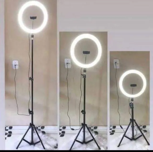 Queima de estoque ring light 26cm anel e tripé de 2,10