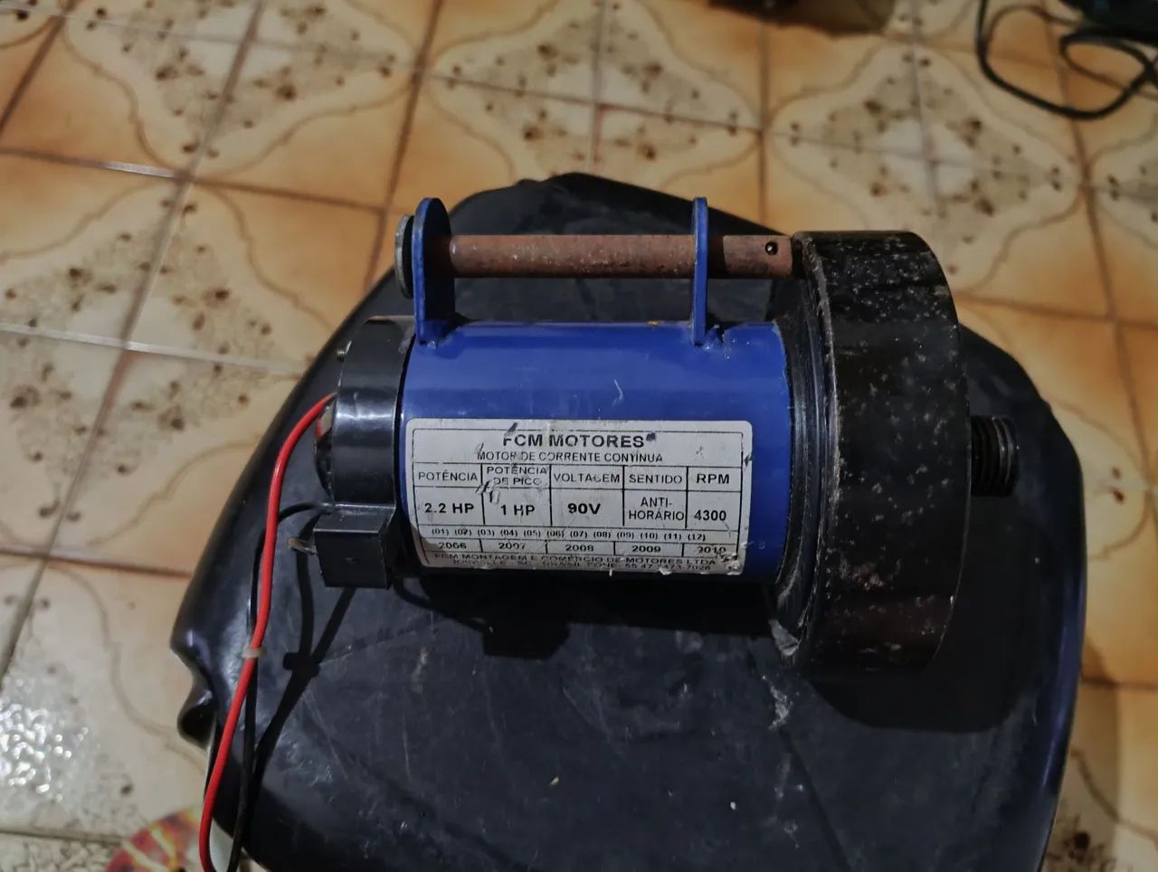 Vendo motor de esteira de academia. - Foto 2