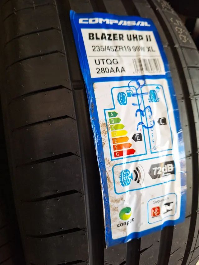 PMEU 235/45 R19 COMPASS 