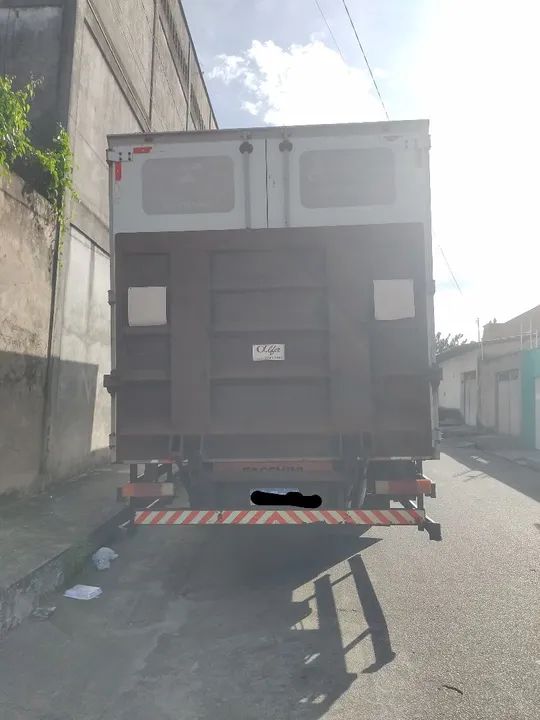 Caminhão baú Ford 1317 - Foto 5