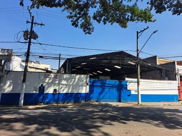 Galpão com 730 M na Vila Maria . 