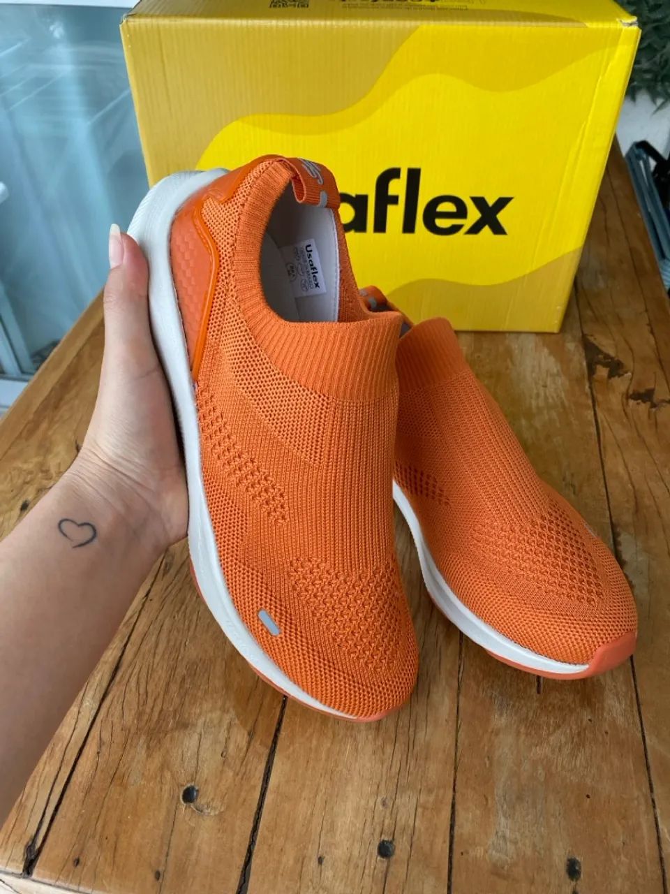Tênis Usaflex Laranja - Conforto e Estilo - Foto 3