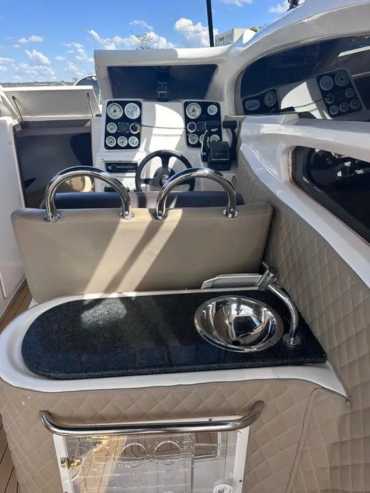 Lancha Phoenix 360 LIMITED - Foto 5