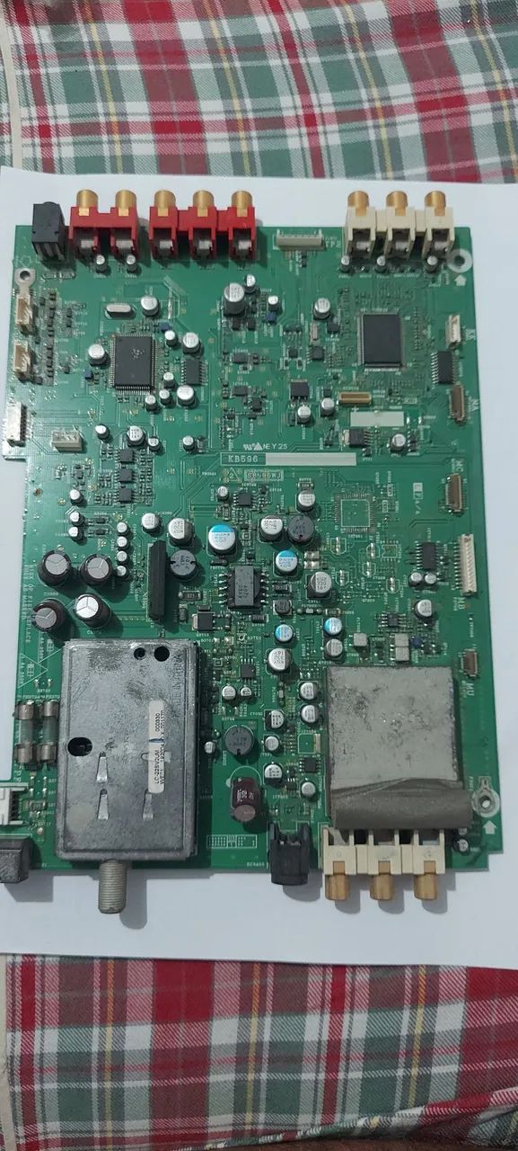 Placa principal kb596 Lc 22sv2um