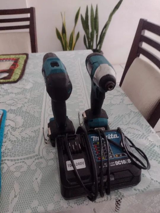 Parafusadeira da Makita top de linha - Foto 5