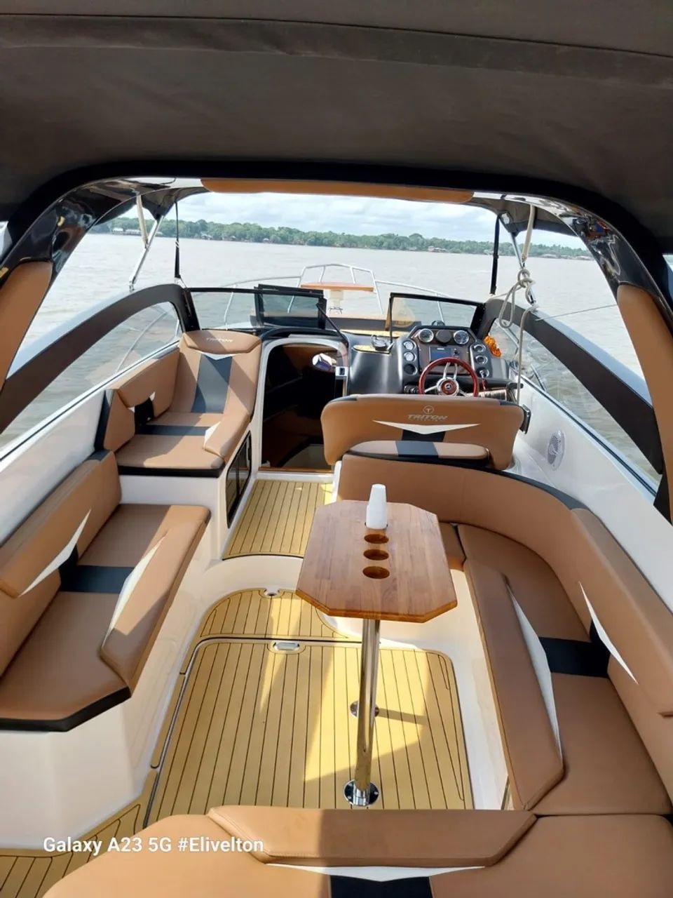 Lancha Triton 300 Sport - 30 pés  - Foto 4