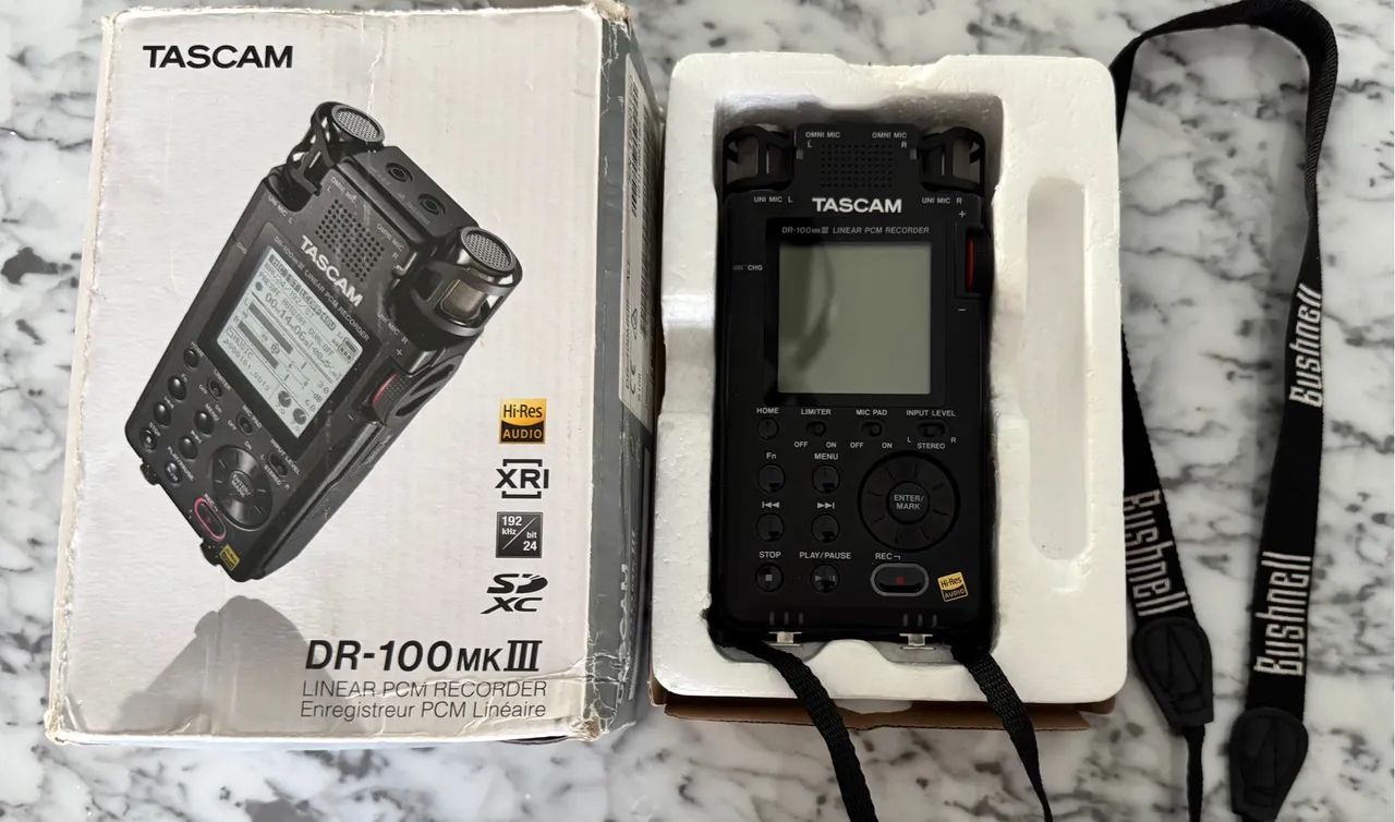 Gravador PCM Linear Tascam DR-100mkIII