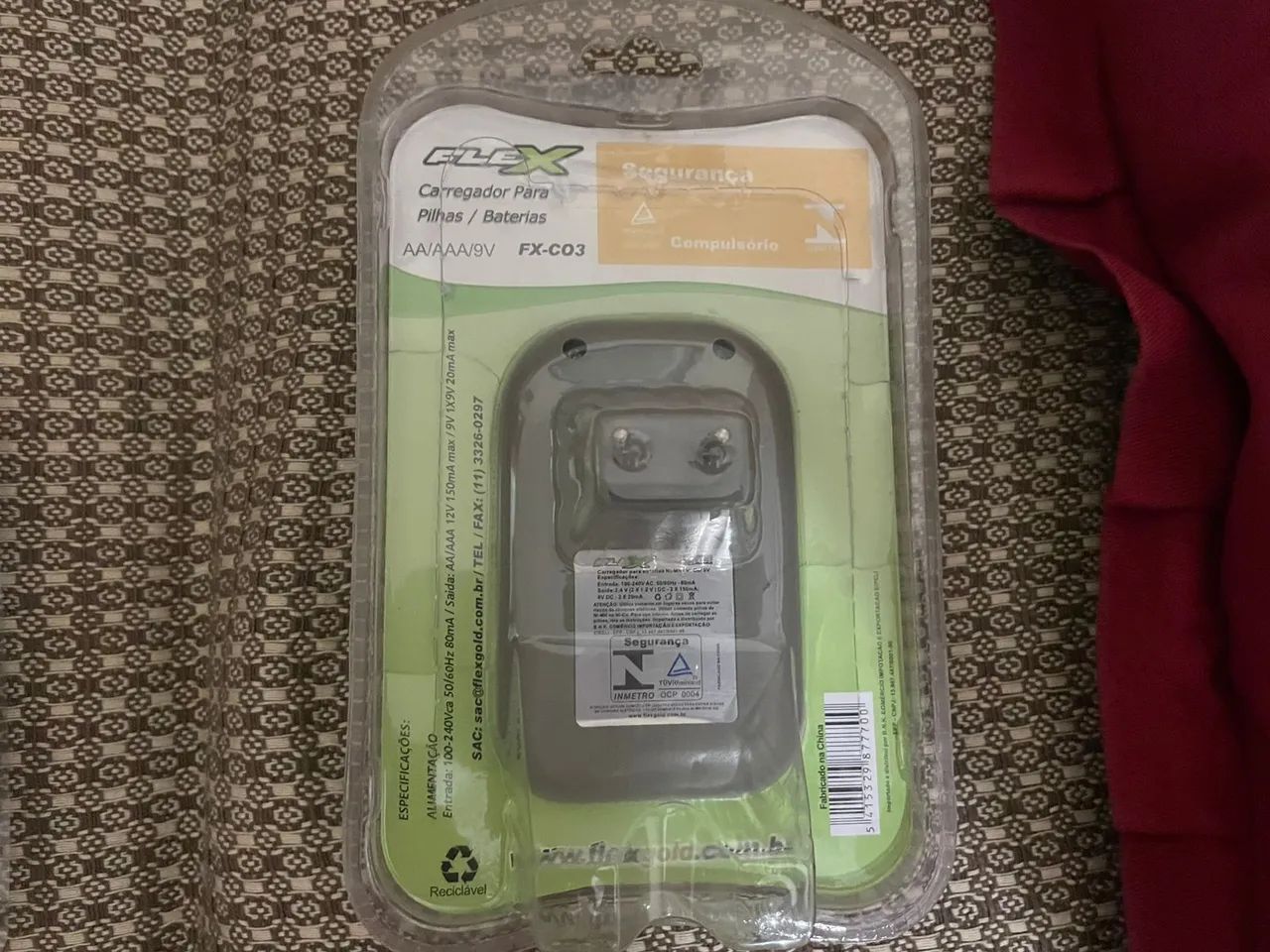 Carregador de Pilhas FLEX FX-CO3 AA/AAA/9V - Foto 2