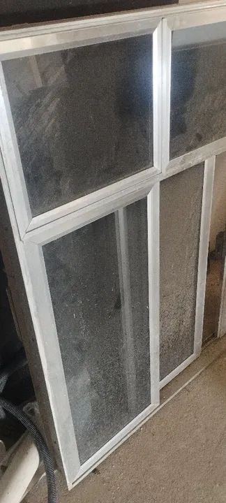 Janela de alumínio usada Medidas 150 X 130<br> - Foto 3