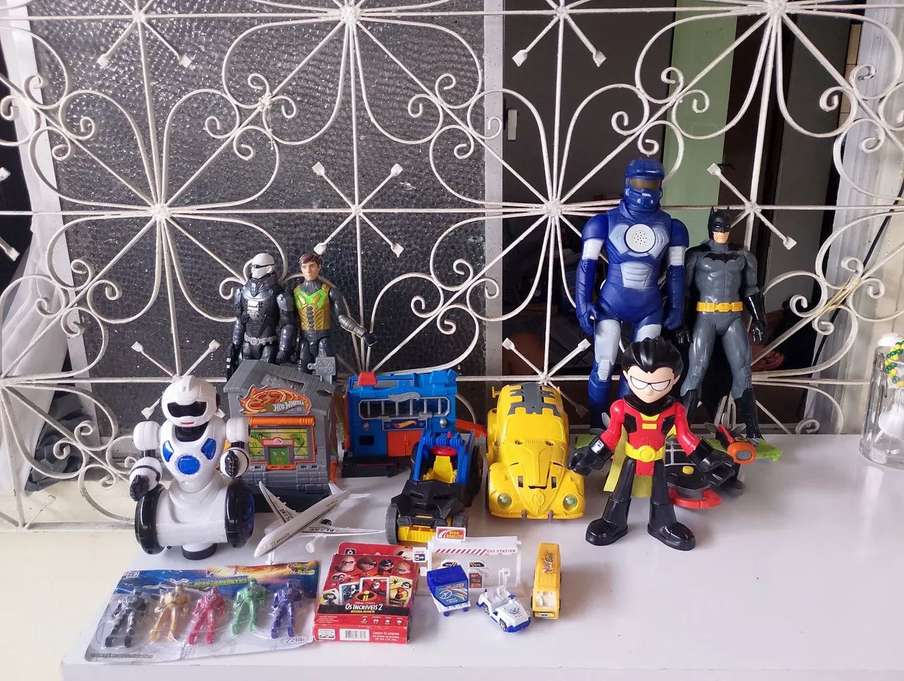 Brinquedos de ação para meninos
