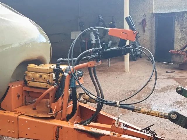Atomizador Arbus 4000 Litros "Jacto" - Foto 4