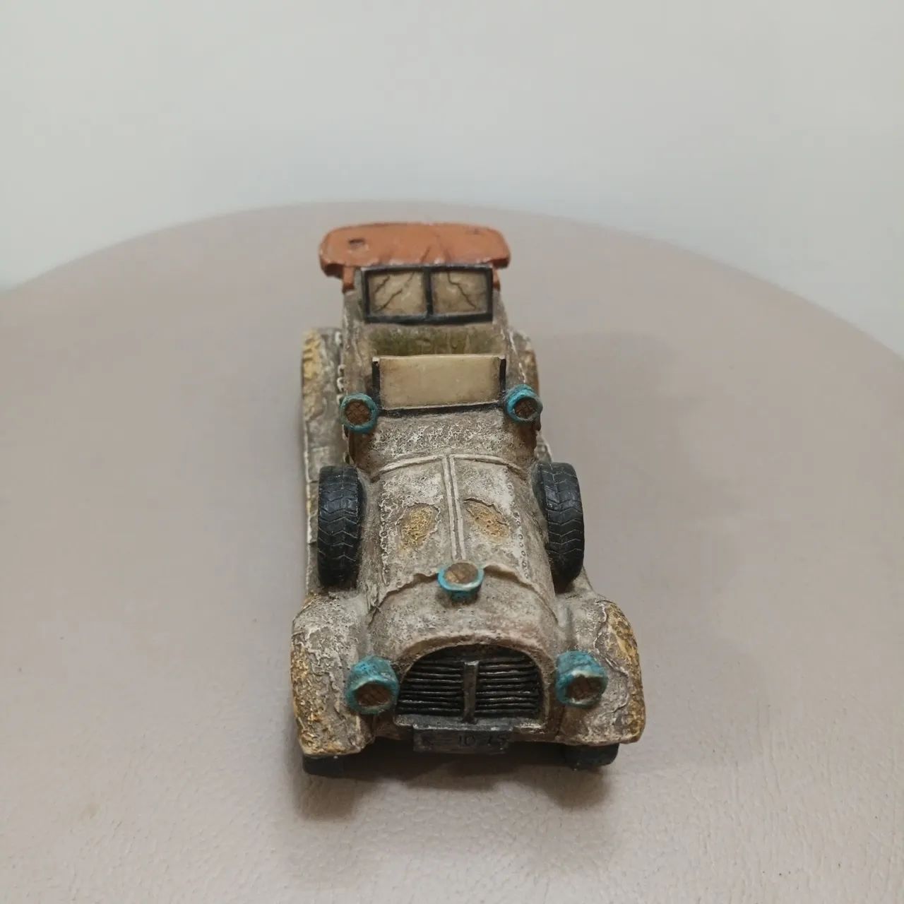 Miniatura de carrinho de resina  - Foto 2