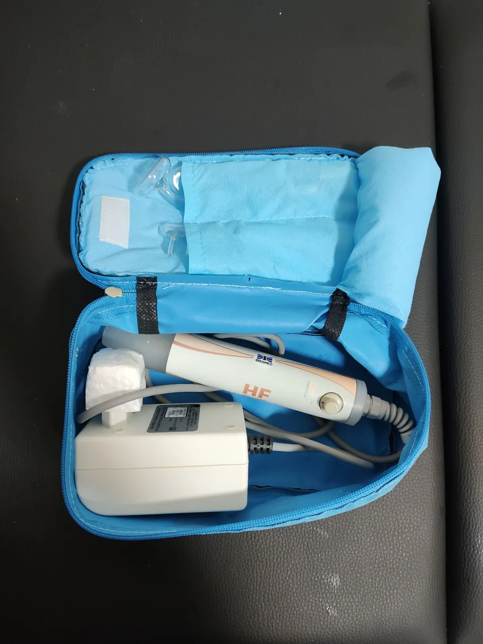 Aparelho de alta frequência para uso profissional