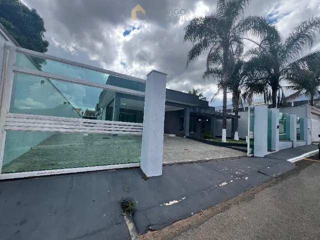 Vicente Pires Rua 08 - 05 Suites - Lazer completo - Lote 800m²