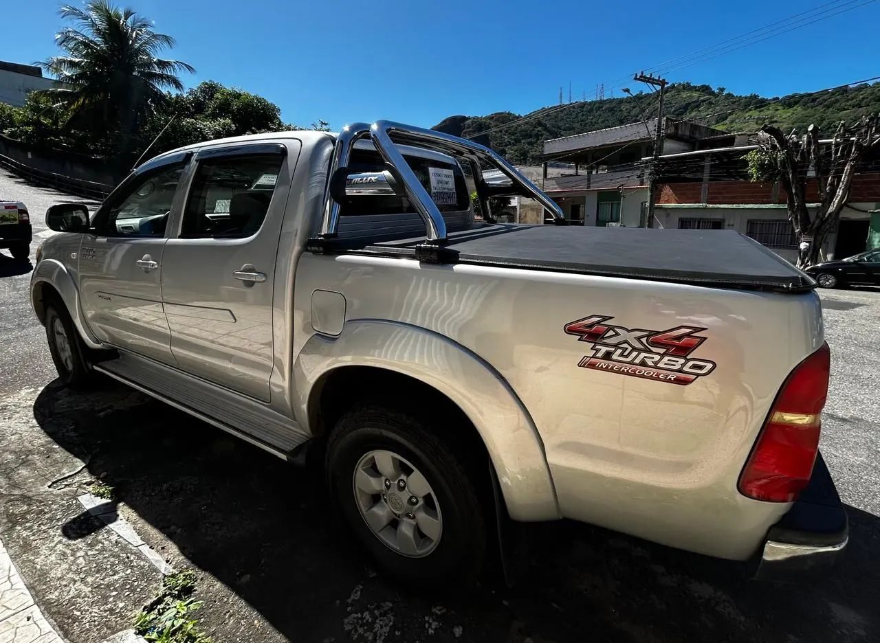 Toyota Hilux CD 4X4 Automática - Foto 4
