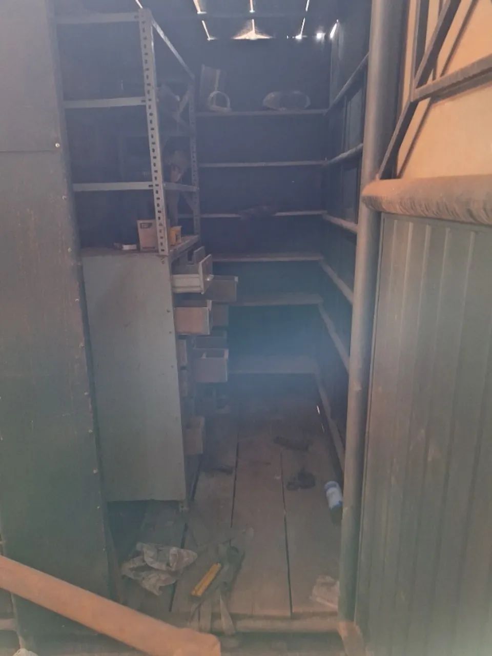 Container 2,50 x 1,95 m -Serve para: Escritório - Alojamento - Banheiro - Foto 3