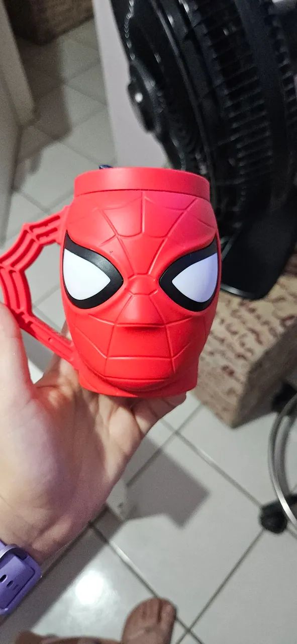 Caneca 3D - Homem Aranha