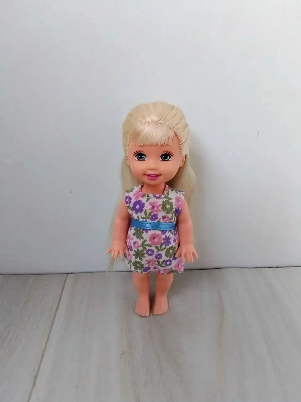 Boneca Kelly irmã da Barbie Chelsea mini