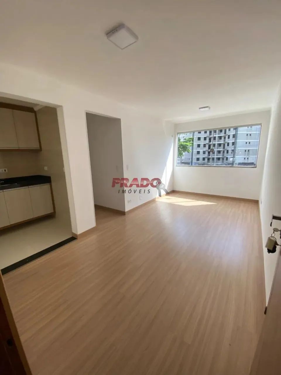 Apartamento à venda em Maringá, JD NOVO HORIZONTE, com 3 quartos, com 50 m², SILVIO BARROS