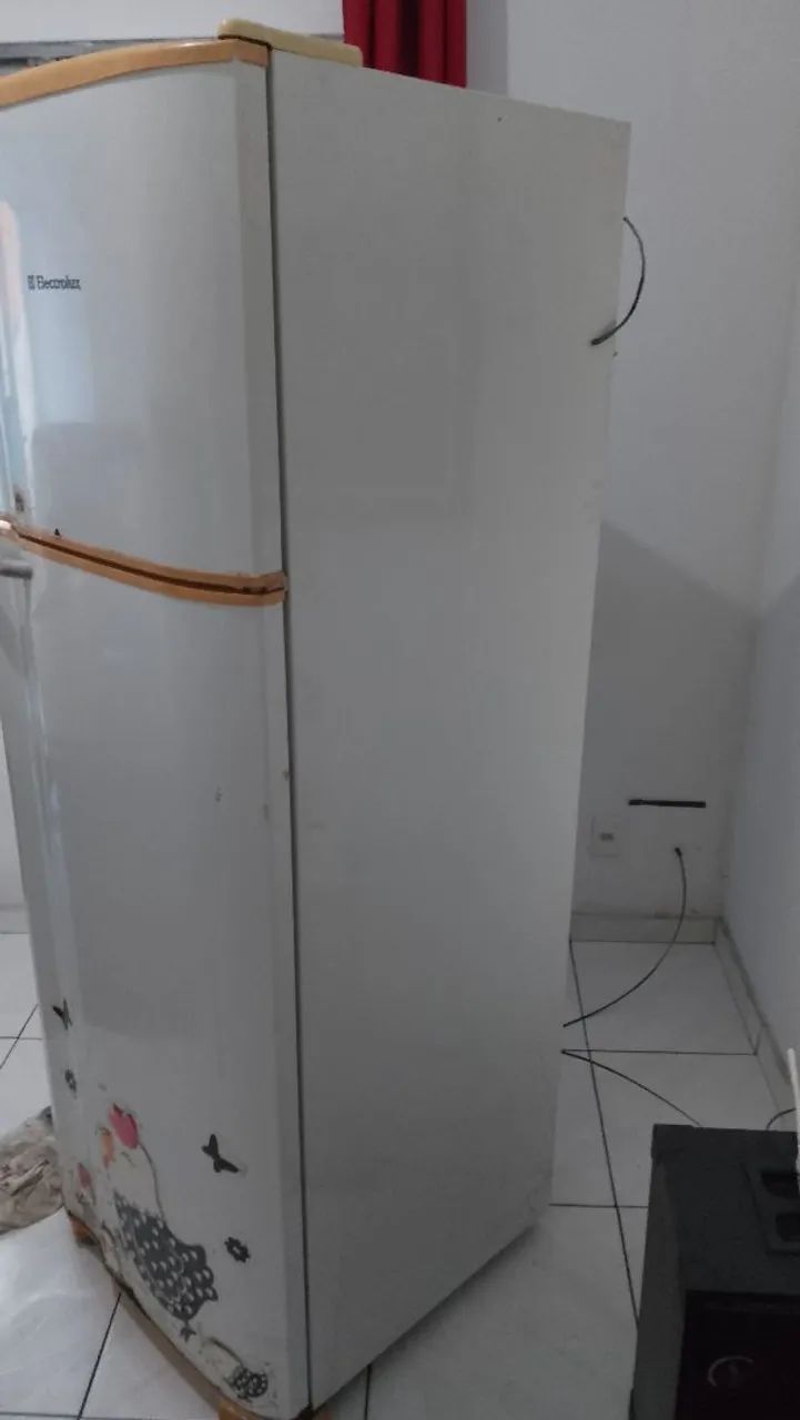 GELADEIRA GRANDE 470 LITROS FUNCIONANDO  - Foto 5