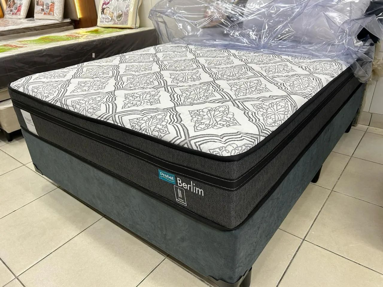 Conjunto casal probel com colchão Berlim 