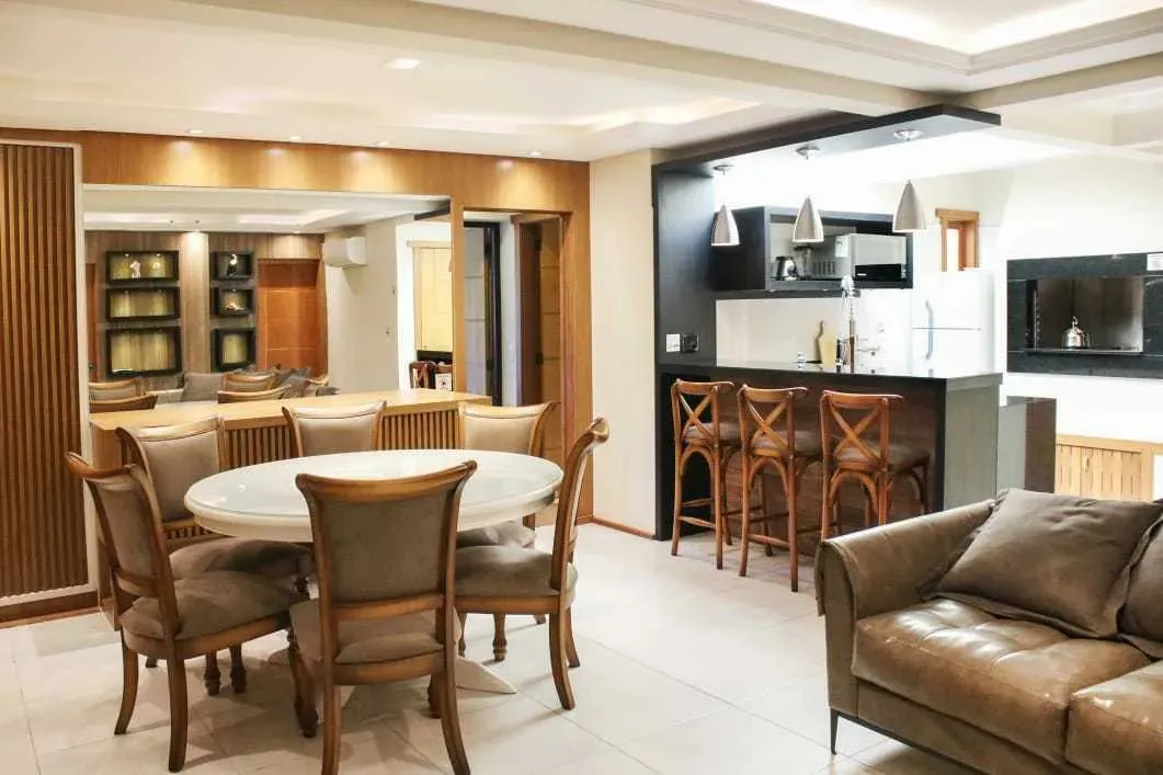 Apartamento em rua emilio leobet - AV CENTRAL - Gramado/RS