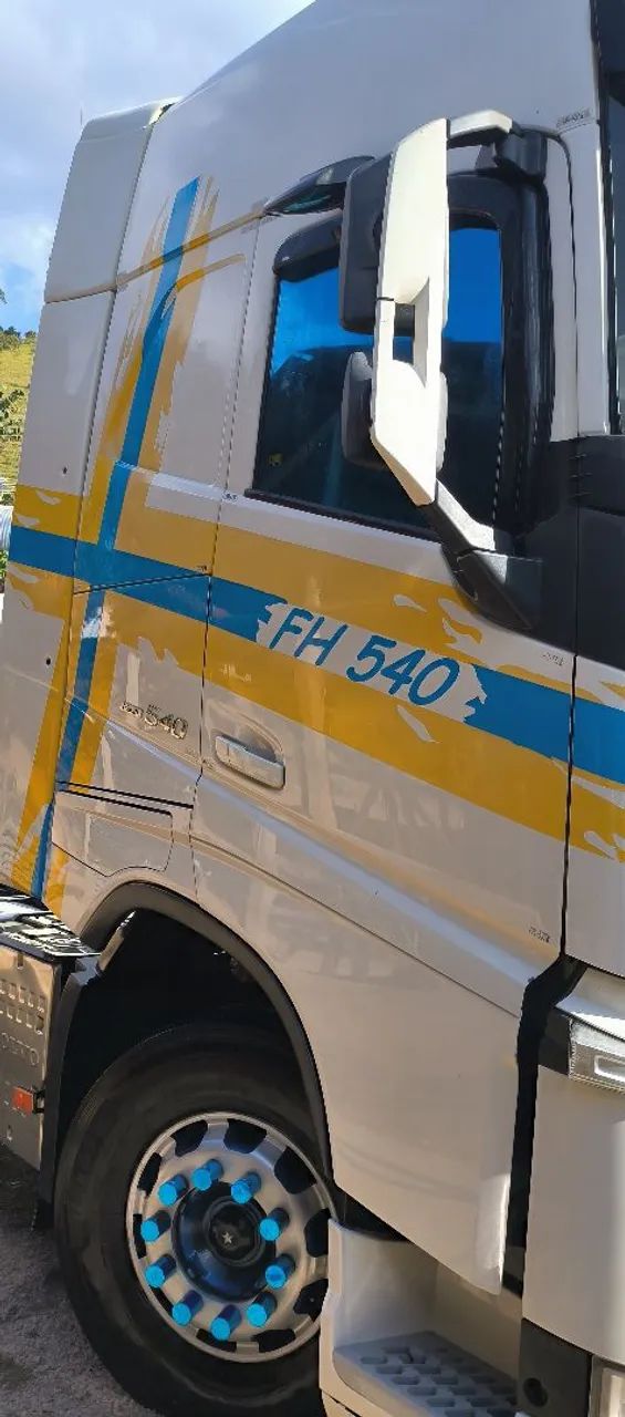 Caminhões - Domingos Martins, Afonso Cláudio e região