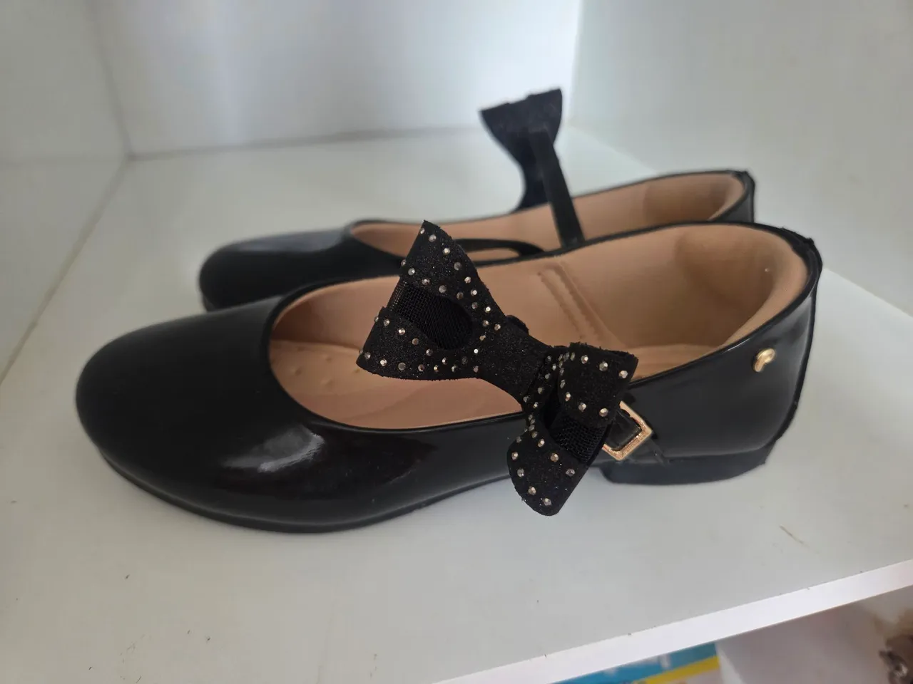 Sapato Infantil Preto com Laço de Strass n° 32 - Pampili