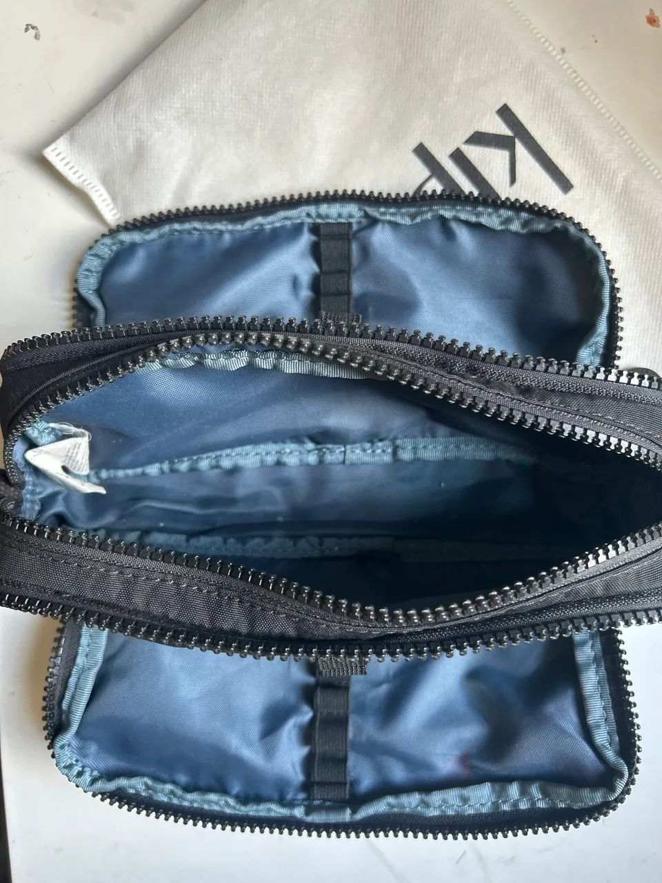 ESTOJO KIPLING GITROY PRETO - Foto 3