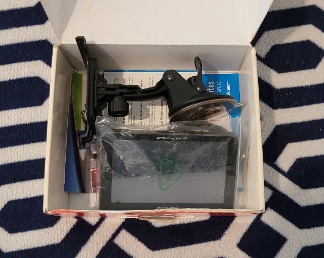 gps multilaser tracker tv 5.0  non liga