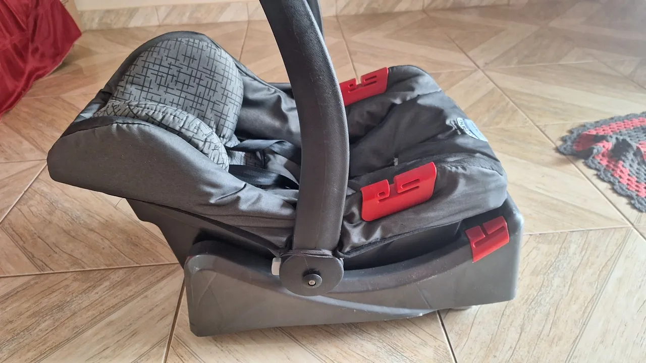 Cadeirinha Bebê Conforto