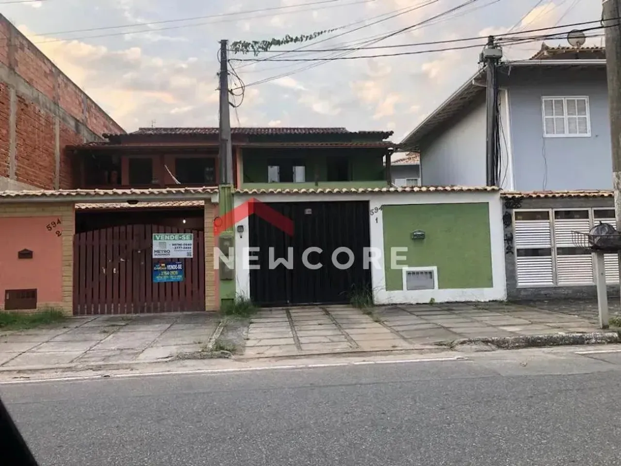 Casa em Avenida Almirante Heleno Nunes - Costazul - Rio das Ostras/RJ